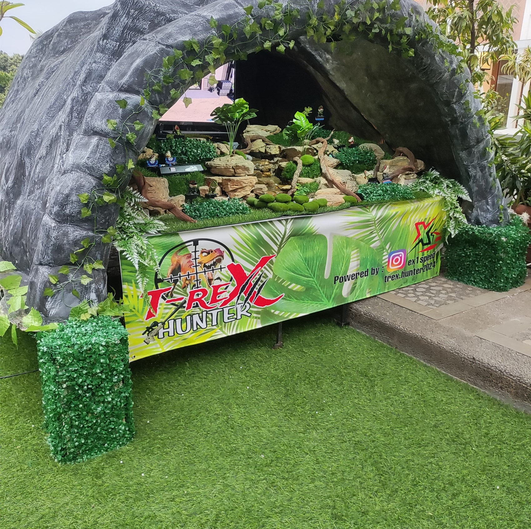 T-REX HUNTER-Shooting Game 1