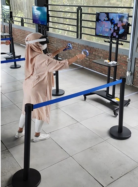 VIRTUAL REALITY GAMEPLAY 2